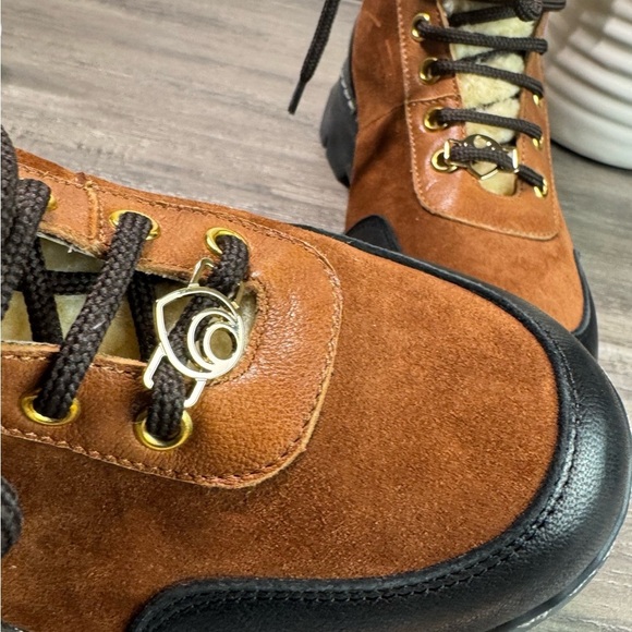 NWOT Brother Vellies Alps Suede Hiking Boots Womens size 37/US6.5 $795 - Picture 10 of 11